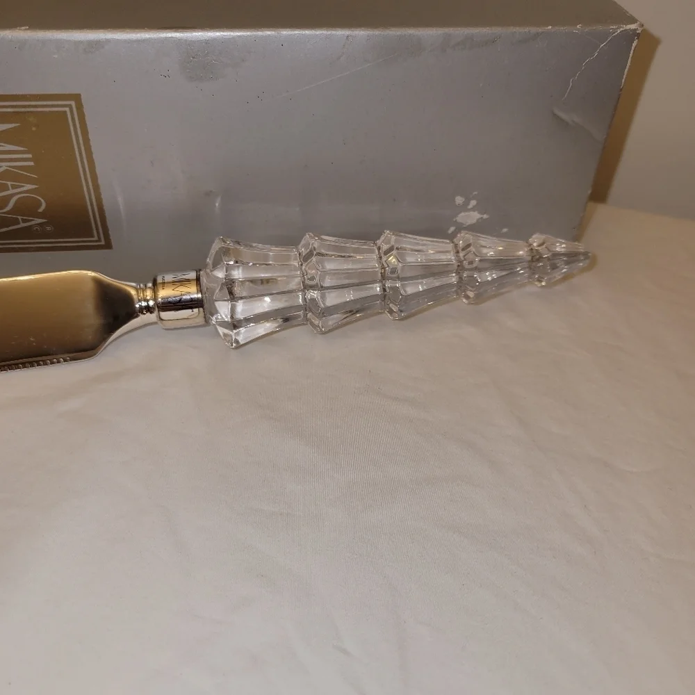Mikasa Silver Plated Cake Knife Starshine Austrian Crystal Handle
